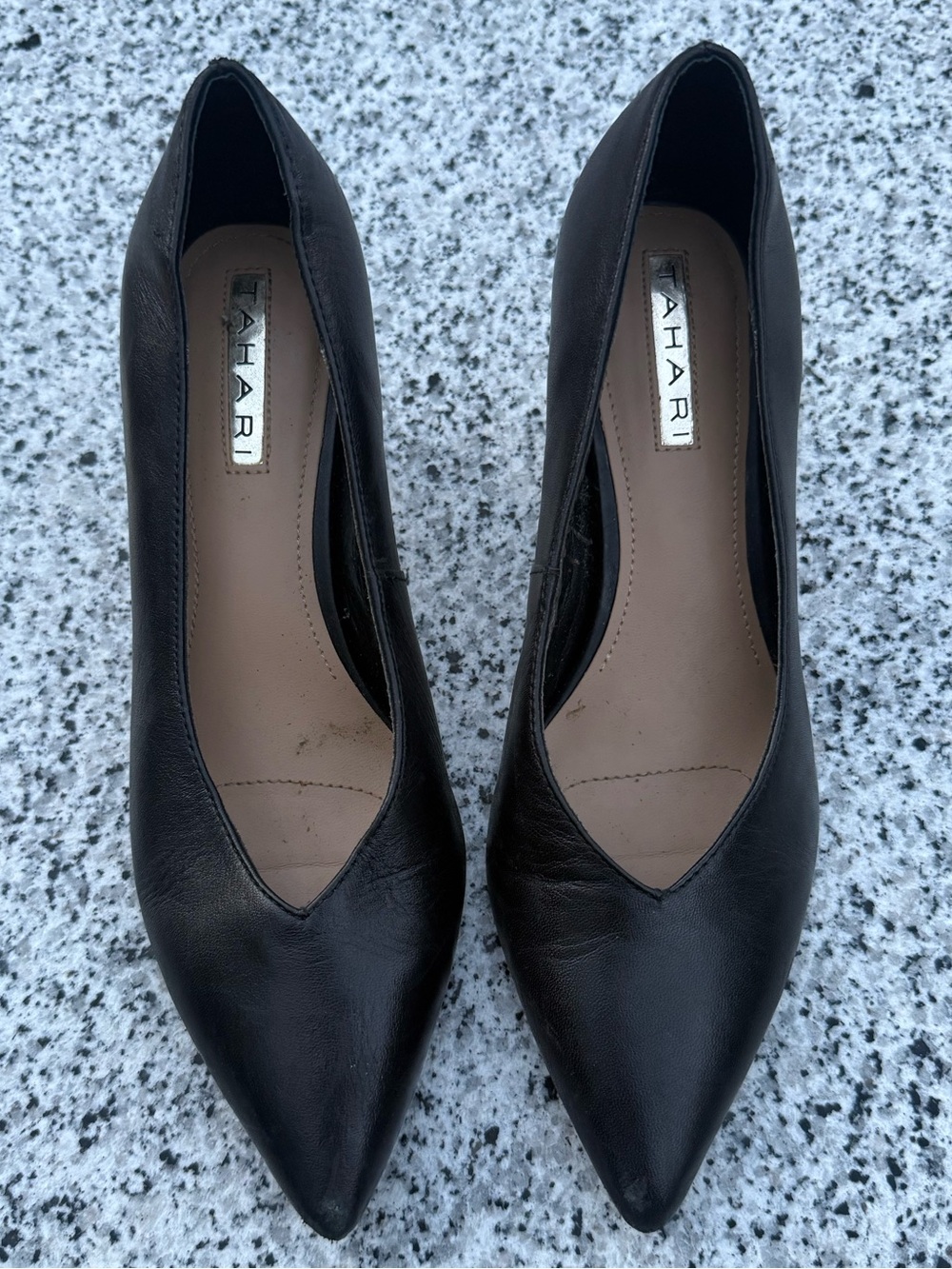Worn Black Pointed-Toe Leather Pumps